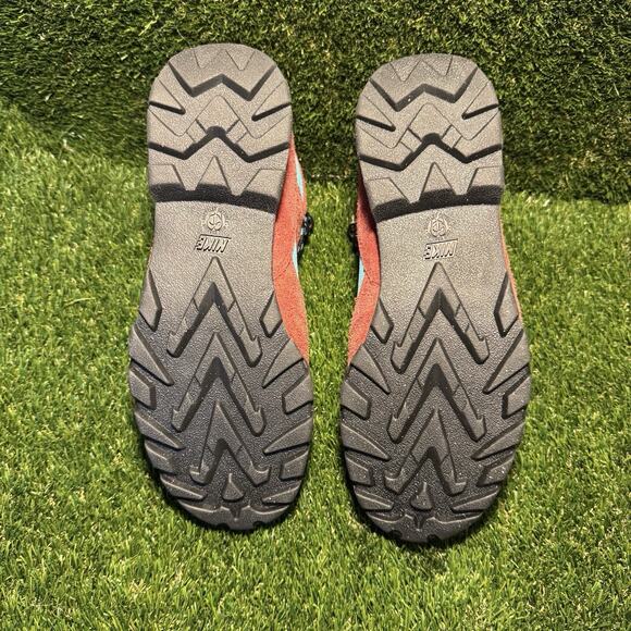 Size 11 - Nike ACG Torre Waterproof Mid Team Red Dusty Cactus - Picture 5 of 7